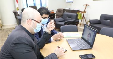 محافظ بنى سويف ونائبه يبحثان خطوات تعزيز التعاون مع منظمة الأمم المتحدة
