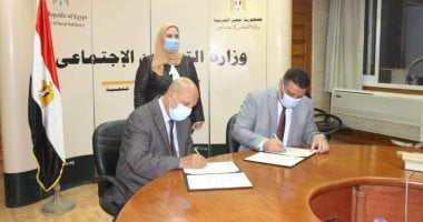 وزيرة التضامن: الجمعية الشرعية ستقدم منحة 25 ألف جنيه للطالب المتفوق