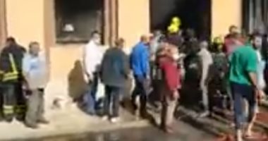 شاهد لحظات إطفاء رجال الحماية حريق هائل بمحزن للأدوية بالعباسية.. صور