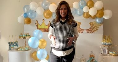 الفنانة هبة عبد العزيز تضع توأم "جبريل وسليمان"