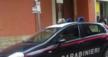 وكالة إيطالية: وقف طبيب عن العمل فى إيطاليا لإعطائه لقاح كورونا لأصدقائه