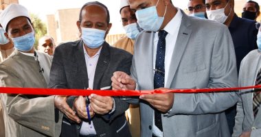 السكرتير العام لمحافظة أسوان يفتتح مسجد الهادى بالشلال والإجمالى 21 جامعا.. صور