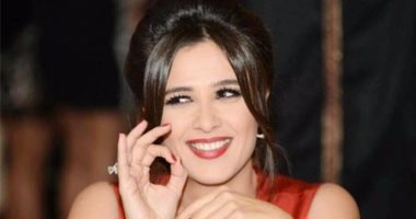 ياسمين عبد العزيز تصور مشاهد الحلقة السادسة من "اللى مالوش كبير"