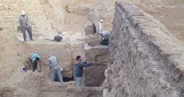 كشف أثرى جديد بسقارة يشمل العثور على آبار دفن ومومياوات فرعونية.. صور