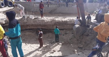 ننشر أول صور لإصلاح الإنهيار الأرضى فى الرحامنة بدمياط