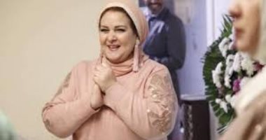 أنواع الأمهات المصرية من أدوار دلال عبد العزيز.. فى عيد ميلادها
