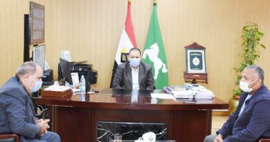 مستثمرو بساتين الإسماعيلية يناقشون أزمة مقلب القمامة مع محافظ الشرقية