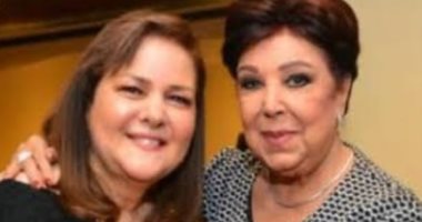 توأم روح ماما.. ابنة رجاء الجداوى تهنئ دلال عبد العزيز بعيد ميلادها