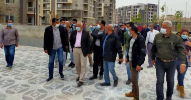 مساعد نائب وزير الإسكان يتفقد مشروعات المنيا الجديدة لمتابعة نسب التنفيذ 
