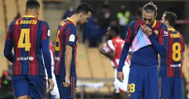 برشلونة ينفق أكثر من 20 مليون يورو على إقالات مدربيه وتعيين كومان