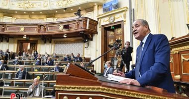 مواجهة وزير التموين تحت القبة.. الأعضاء للوزير: هناك وقائع إهدار مال مدعومة بمستندات ومطالب بتحقيق فى شبهة فساد بهيئة السلع.. برلمانى: كثير من المواطنين يشعرون بغياب عدالة التوزيع.. وانتقادات لأداء المكاتب