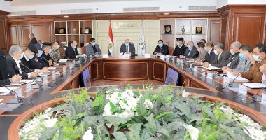 تعرف على المحاور الإستراتيجية لمحافظة بنى سويف لتحقيق رؤية التنمية الاقتصادية للقطاعات الخدمية
