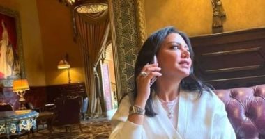 رانيا يوسف بإطلالة شتوية وصورة رومانسية على انستجرام: "فرصة أخرى فى الحياة"