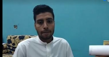 يد يحبها الله ورسوله.. محمود خطاط القرآن ورث المحبة والموهبة من والده.. فيديو