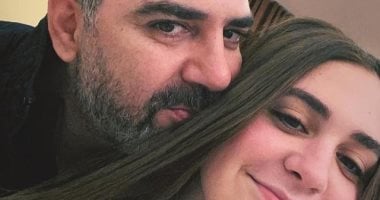 وائل جسار مع ابنته فى أحدث ظهور له.. شوف الشبه بينهم