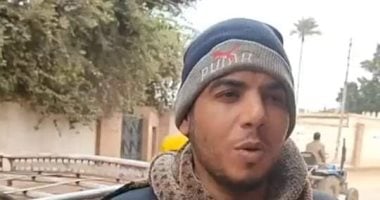 الأسطى عبده.. أشطر ميكانيكى فى المنوفية فقد البصر منذ 15 عاما: واجهت صعوبات فى بداية شغلى.. وضميرى سبب نجاحى فى العمل.. أعول 3 أطفال وأقيم بمنزل العائلة ونفسى فى شقة بالإسكان الاجتماعى.. فيديو وصور