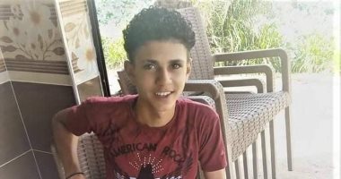 "سمير" شهيد جديد للقمة العيش فى الدقهلية.. خرج للعمل كسائق توك توك لمواجهة أعباء الحياة فأنهى 3 مجرمين حياته لسرقته بالإكراه.. خال الضحية لـ"اليوم السابع": كان سندا لوالديه.. صور