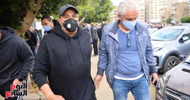 تشييع جثمان زوج شقيقة محمد فؤاد من مسجد فاطمة الزهراء ..صور