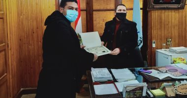 رئيس مركز ومدينة بيلا بكفر الشيخ يُكرم طبيب الغلابة الدكتور السيد الكرداوى