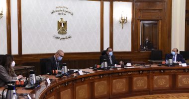 صور.. رئيس الوزراء يتابع إجراءات تطبيق منظومة اشتراطات البناء الجديدة  