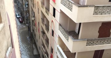 شكوى من تراكم مياه الأمطار بشارع مسجد أبو النصر بالعجمى فى الإسكندرية.. والشركة ترد