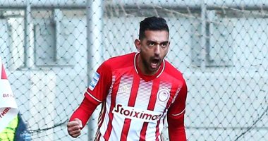 كوكا يهز شباك أبولون سميرنى فى الدورى اليونانى 