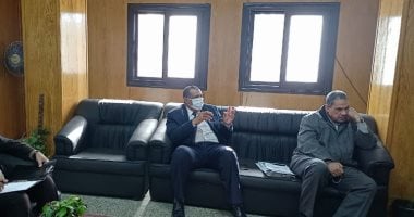 تعليم قنا تدرس إنشاء مدرسة ثانوية صناعية بدشنا وتشغيل بئر مياه بمدرسة زراعة