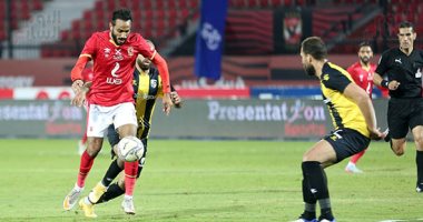 والتر بواليا يهدر أسهل فرص الأهلى أمام مرمى المقاولون.. فيديو
