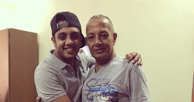 أوس أوس يحيى الذكرى السنوية الثالثة لوفاة والده بمجموعة صور