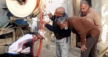 رئيس مياه القناة: استخراج مخلفات حيوانية أثناء تطهير شبكات الصرف الصحى