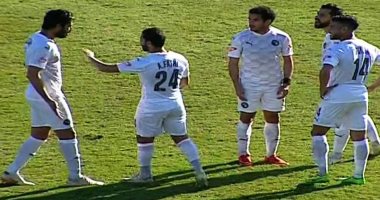 خناقة بين عبد الله السعيد وعلى جبر بسبب هدف مصطفى فتحى فى مرمى بيراميدز.. فيديو