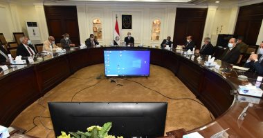 وزير الإسكان يشدد على سرعة تنفيذ مشروعات القرى المستفيدة من مبادرة حياة كريمة