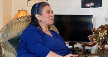 سلوى عثمان: جوزى مش بصاص ولا بتاع ستات.. ولو واحدة حاولت معاه "هقتلها"