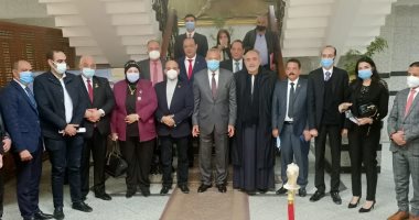 محافظ القليوبية يجتمع بنواب البرلمان لمد جسور التواصل بين السلطتين التنفيذية والتشريعية