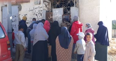 ضبط 21 مخالفة فى حملات تموينية بمحافظة مطروح.. صور
