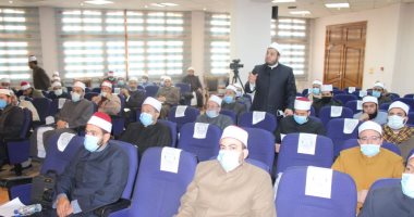 ختام فعاليات دورة اللغة العربية لأئمة الأوقاف بكلية الآداب جامعة عين شمس.. صور