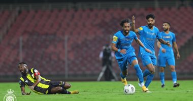 الاتحاد ضد النصر.. شوط أول سلبي في الدوري السعودي.. فيديو وصور