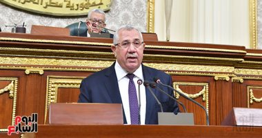وزير الزراعة: تجديد حق الانتفاع للمستأجرين للمزارع السمكية المنتهية عقودهم 