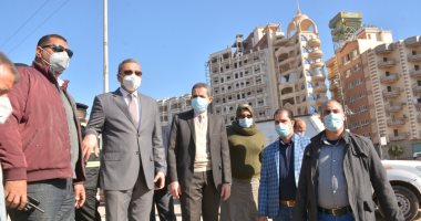 محافظ الغربية ونائبه فى جولة لتفقد أعمال التطوير والرصف بطنطا.. صور