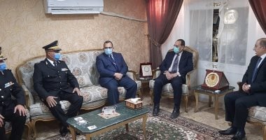 محافظ شمال سيناء يقدم التهنئة لقيادات الأمن بمناسبة عيد الشرطة