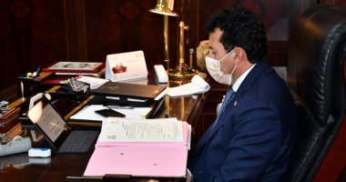 وزير الرياضة يؤكد جاهزية مصر لاستضافة بطولة العالم للسلاح