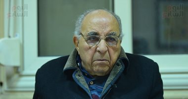له أكثر من 40 كتابا.. 11 معلومة عن أستاذ الطب النفسى والأديب الراحل يحيى الرخاوى