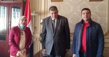 نقيب التمريض تلتقى رئيس "صحة النواب" لبحث آليات عرض قانون مزاولة المهنة