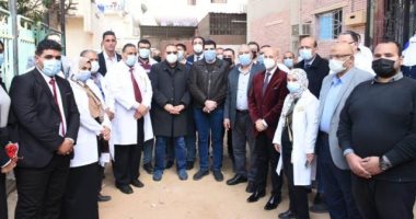 محافظ الشرقية وأعضاء برلمان شباب يتفقدون مستشفى فاقوس العام.. صور