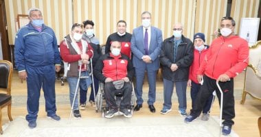 محافظ المنوفية يلتقى بوفد من ذوى الهمم لبحث مطالبهم