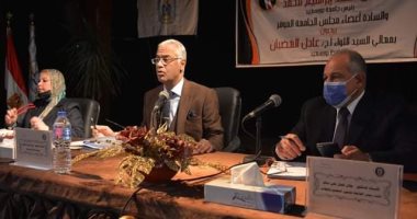 جامعة بورسعيد توافق على منح 9 باحثين درجة الدكتوراه و 38 باحثا الماجستير