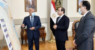 الرئيس السيسي يوجه ببدء التنفيذ الفورى لمخطط تطوير الشبكة القومية للسكك الحديدية.. إضافة مسارات جديدة من خطوط القطار الكهربائى فائق السرعة مع ربطها بالشبكة.. ويؤكد: المنظومة عامل أساسى للتكامل بين عناصر التنمية