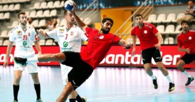 فيديو.. سيف الدرع عن آخر كرة أمام سلوفينيا: لقيت الضيقة فاضية شوطتها