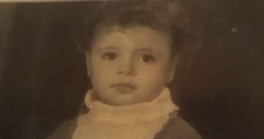 رانيا يوسف بطفولتها × 3 صور.. وتطلق هاشتاج صورتك وإنت صغير