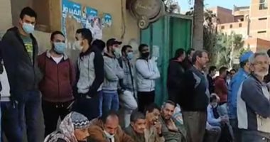تشييع جثمان محمد طارق الطالب المثالى بهندسة طنطا.. فيديو